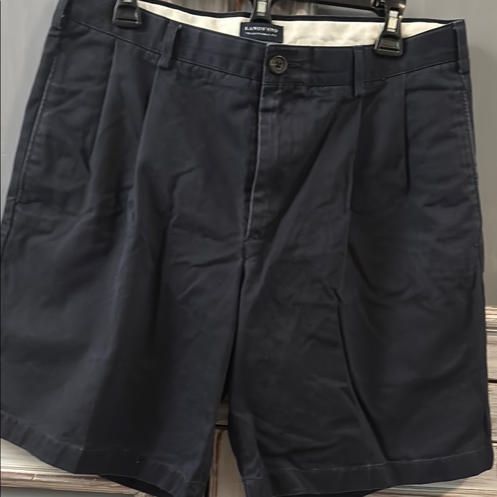 Lands' End Pleated Navy Shorts 9 inch